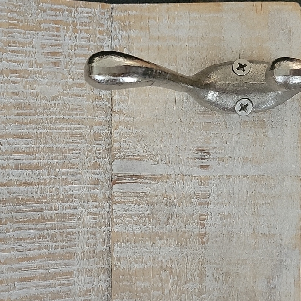 Mail holder, rustic - Picture 3 of 5